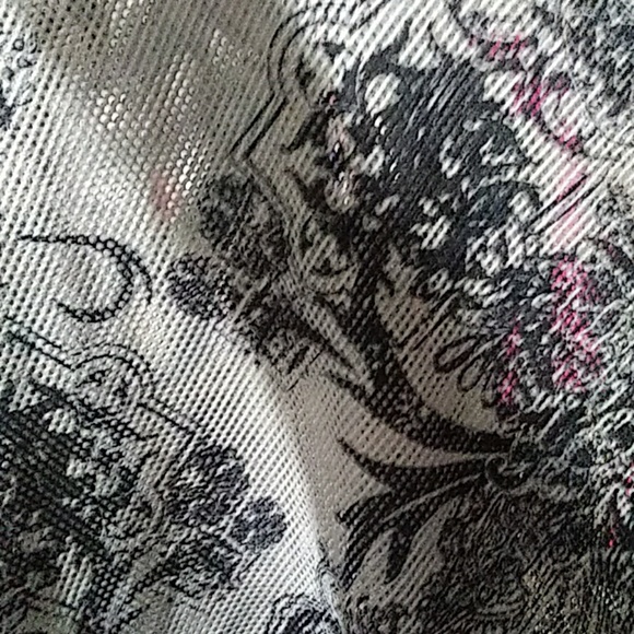 Cute see through shirt netted - Picture 2 of 3